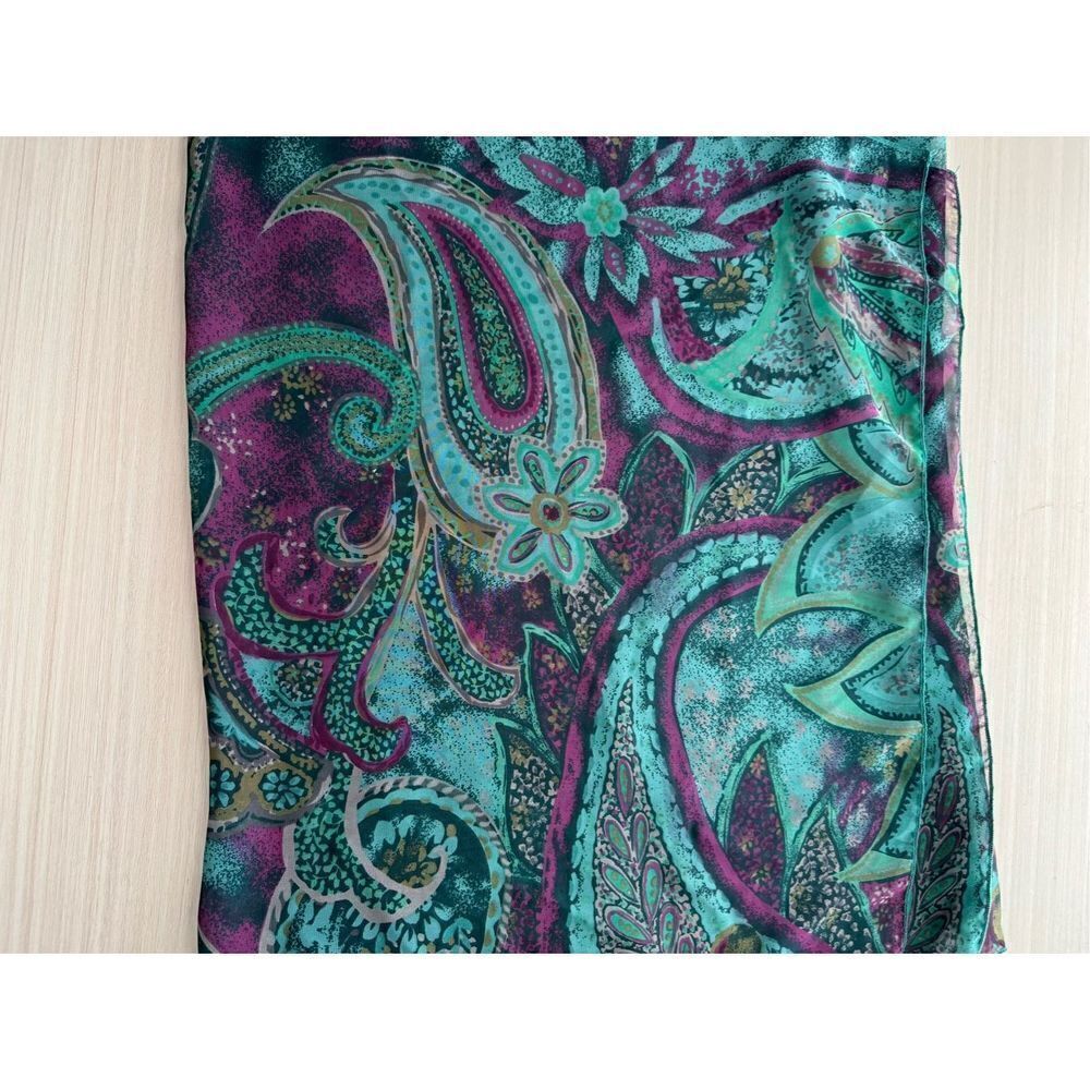 Womens Multi-Color Scarf - Picture 8 of 8
